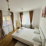 Будинок відпочинку Mountain View House Брашов