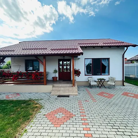 Mountain View House * בראשוב